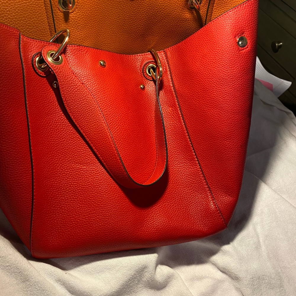 Purse - Picture 3 of 4